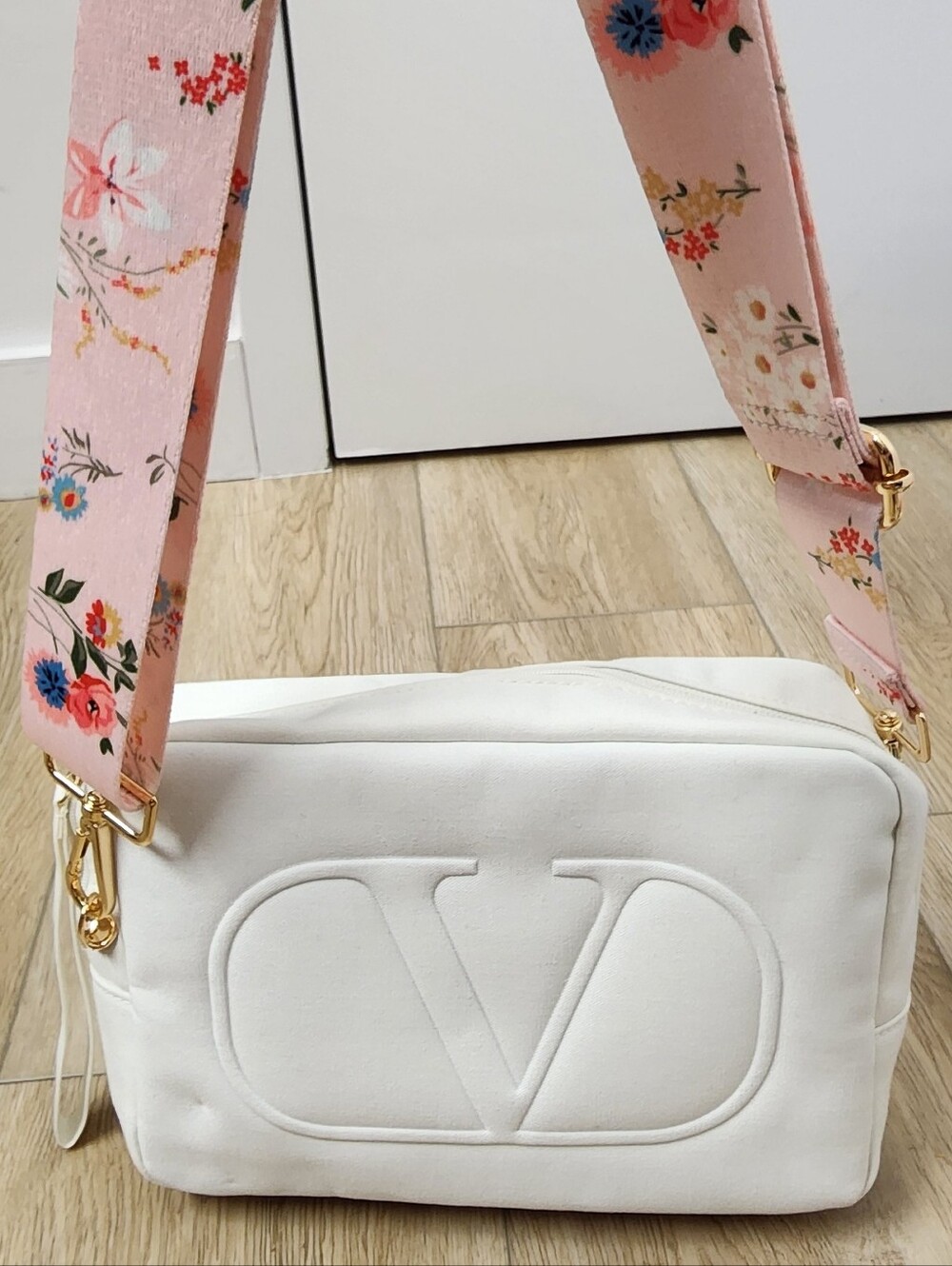 Valentino White Pouch Embossed Logo Zippered Big Bag With Long Strap Crossbody